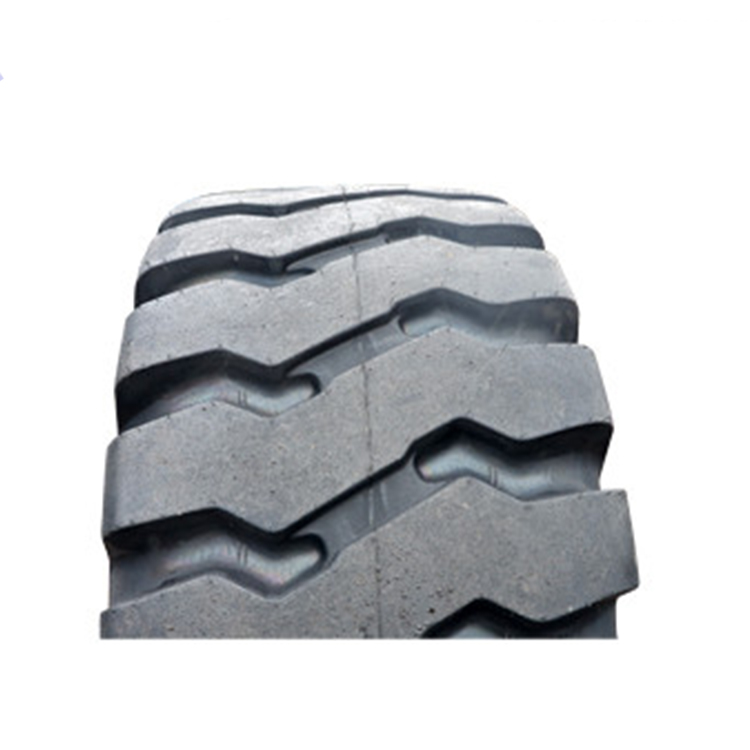 02B0002 XGMA Loader tyre 23.5-25